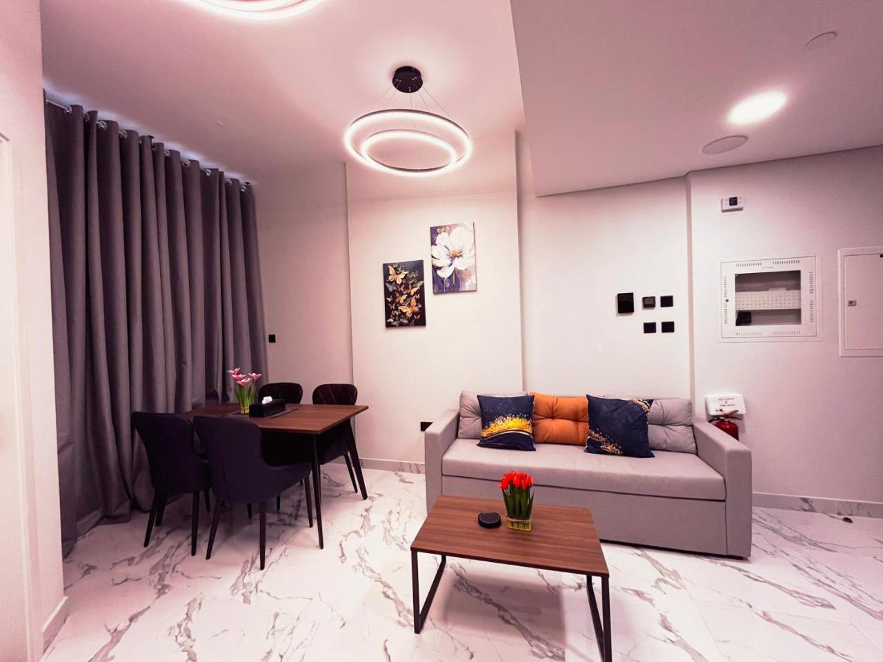 Maryah Island 1 Bed Junior Next To Cleveland Hospital Abu Dhabi
