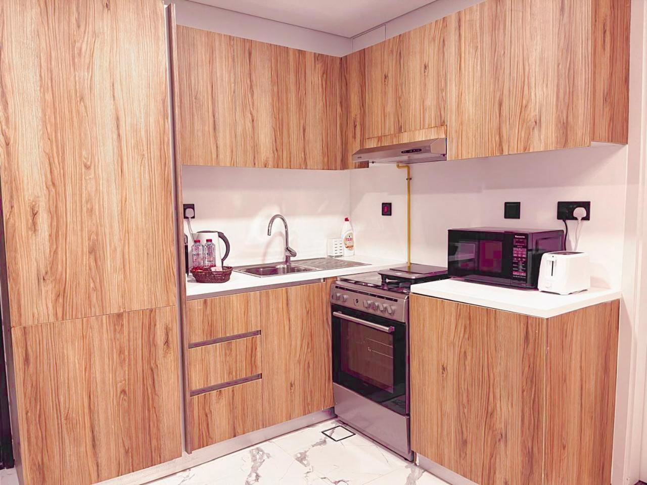 Maryah Island 1 Bed Junior Next To Cleveland Hospital Abu Dhabi
