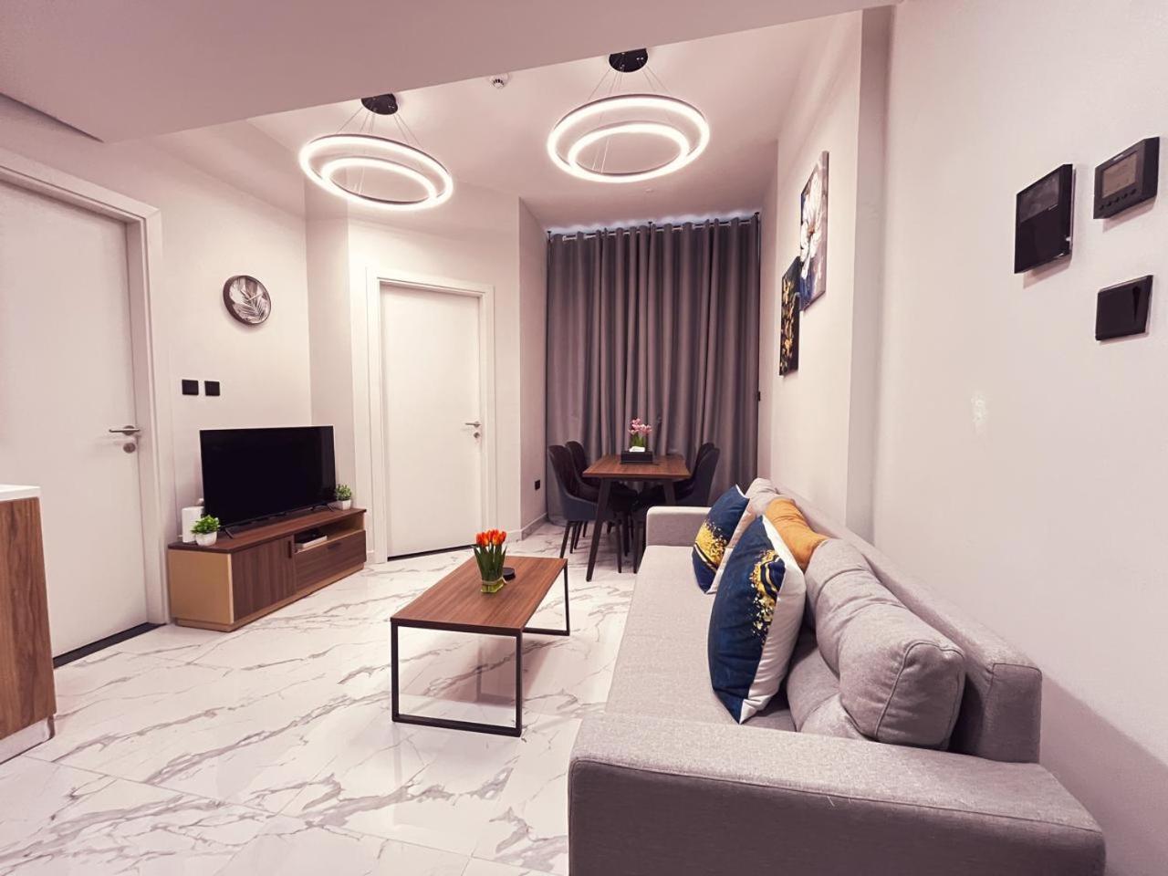 Maryah Island 1 Bed Junior Next To Cleveland Hospital * Abu Dhabi