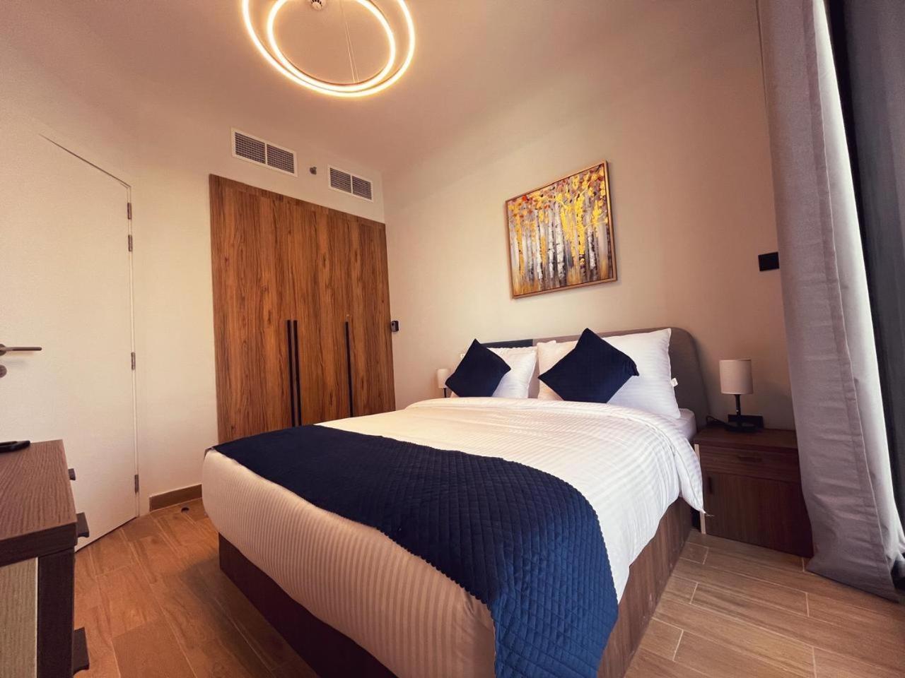 Apartment Maryah Island 1 Bed Junior Next To Cleveland Hospital Abu Dhabi