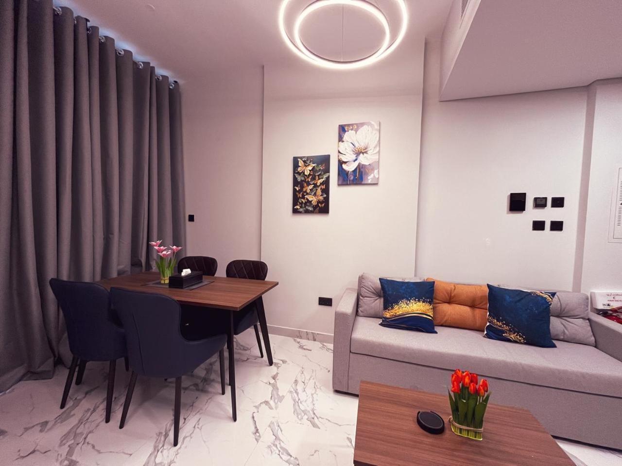 Maryah Island 1 Bed Junior Next To Cleveland Hospital Abu Dhabi